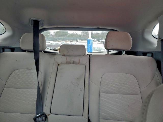 Hyundai TUCSON Se Image 10