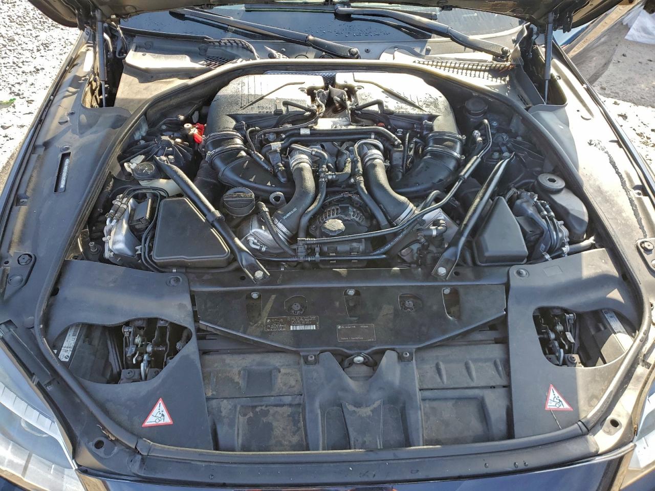 BMW 6 Series Xi Image 9