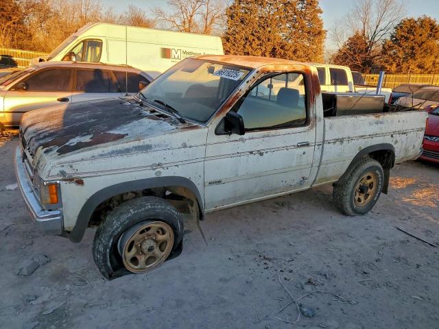  Salvage Nissan D21