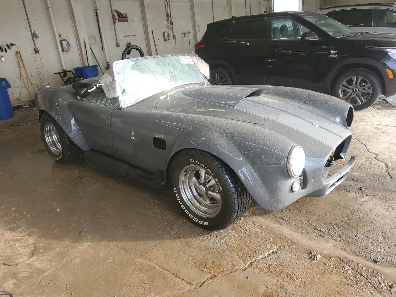 Ford Mustang Image 6