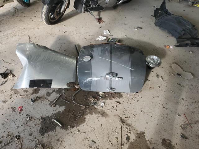 Ford Mustang Image 9