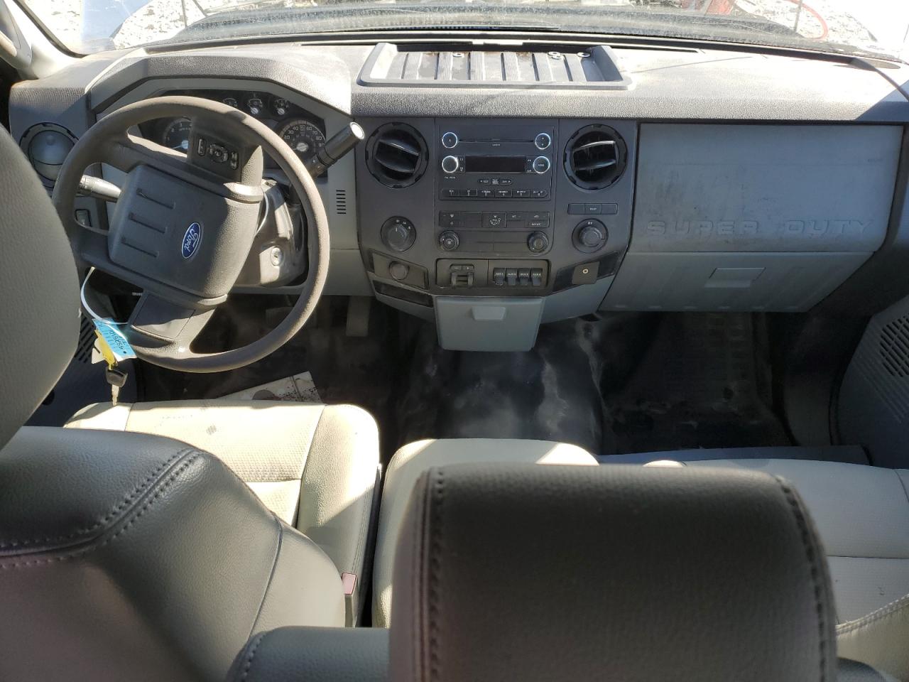 Ford F-350 Super Duty Image 11