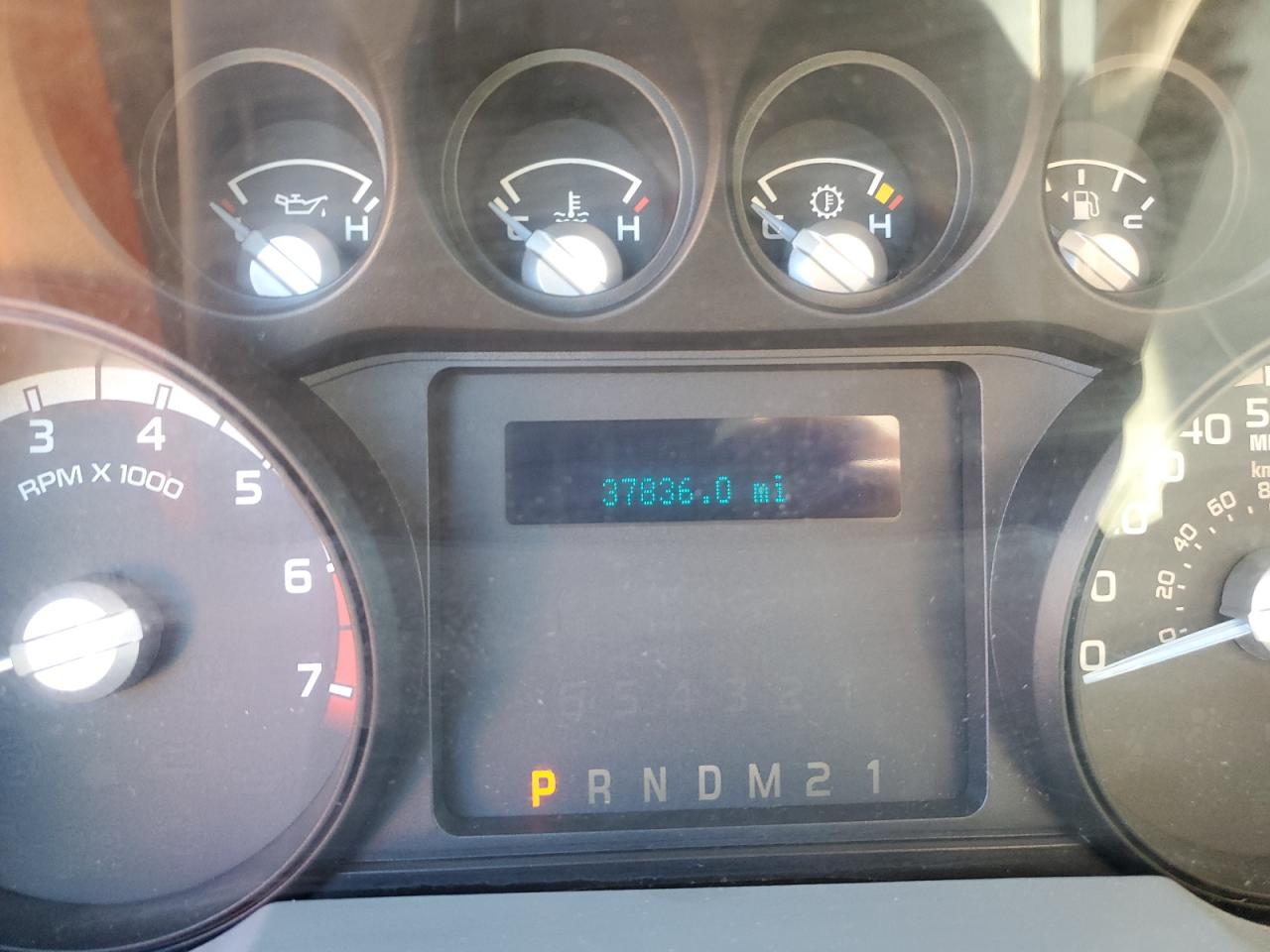 Ford F-350 Super Duty Image 3