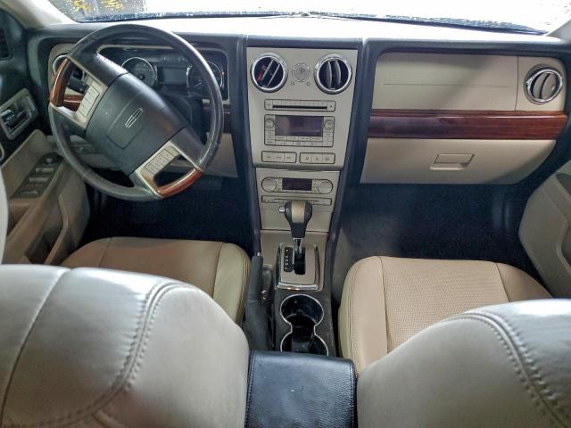 Lincoln Zephyr Image 7