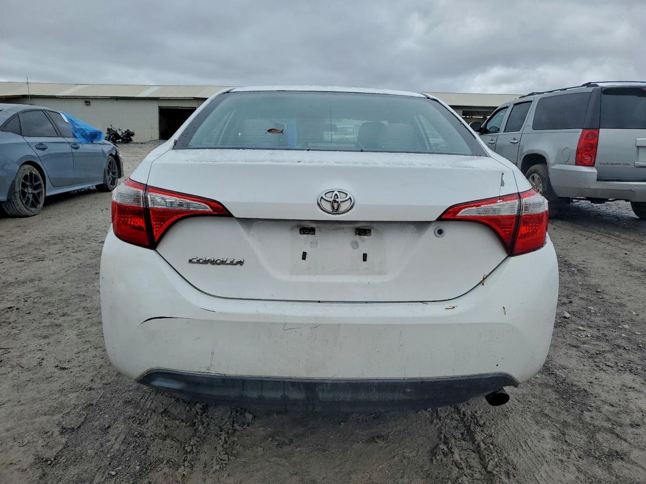 Toyota Corolla L Image 7