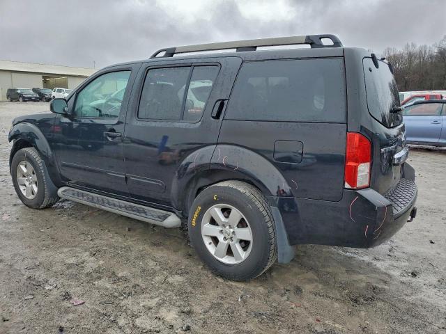 Nissan Pathfinder S Image 7