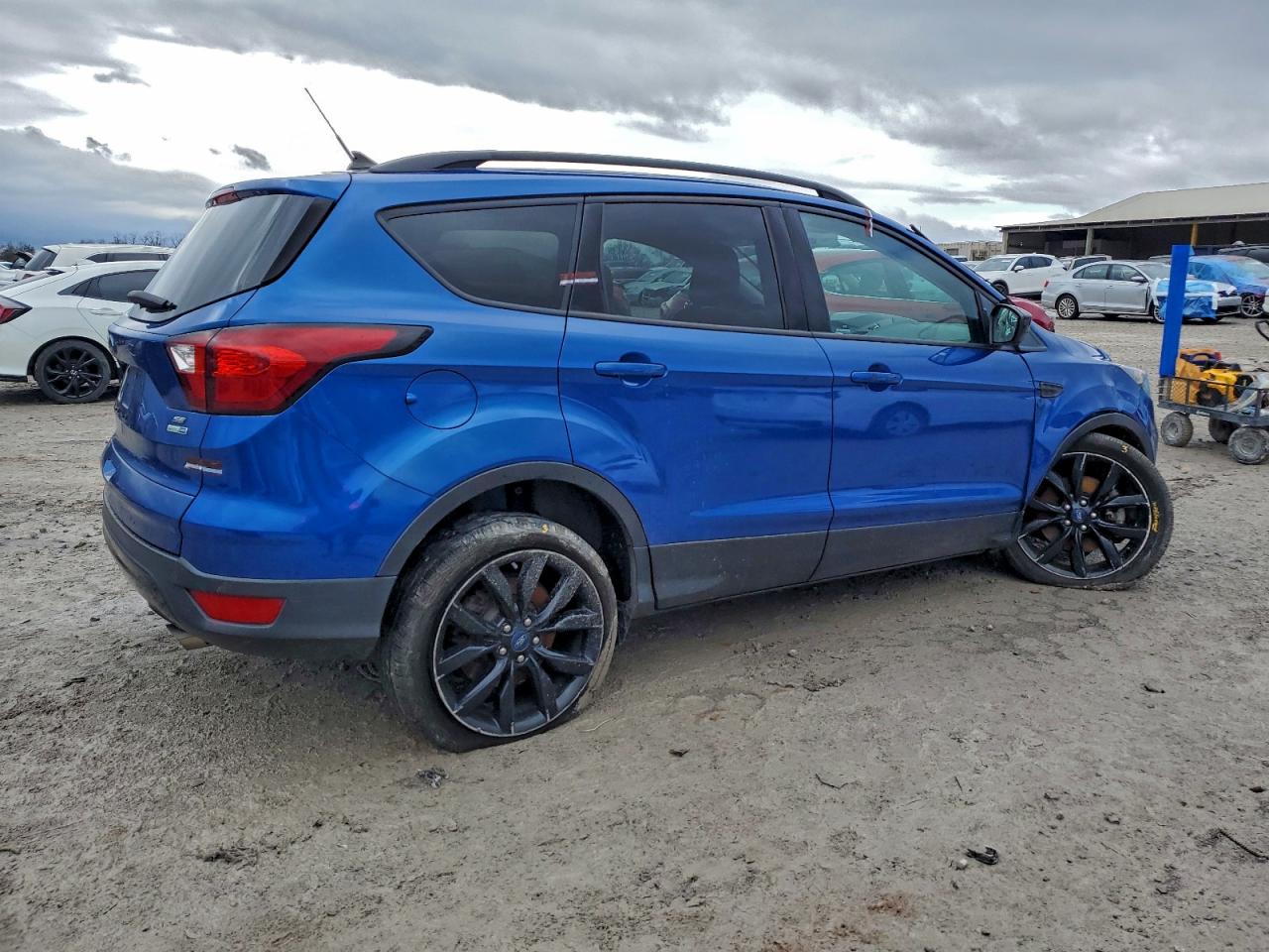 Ford Escape Se Image 6