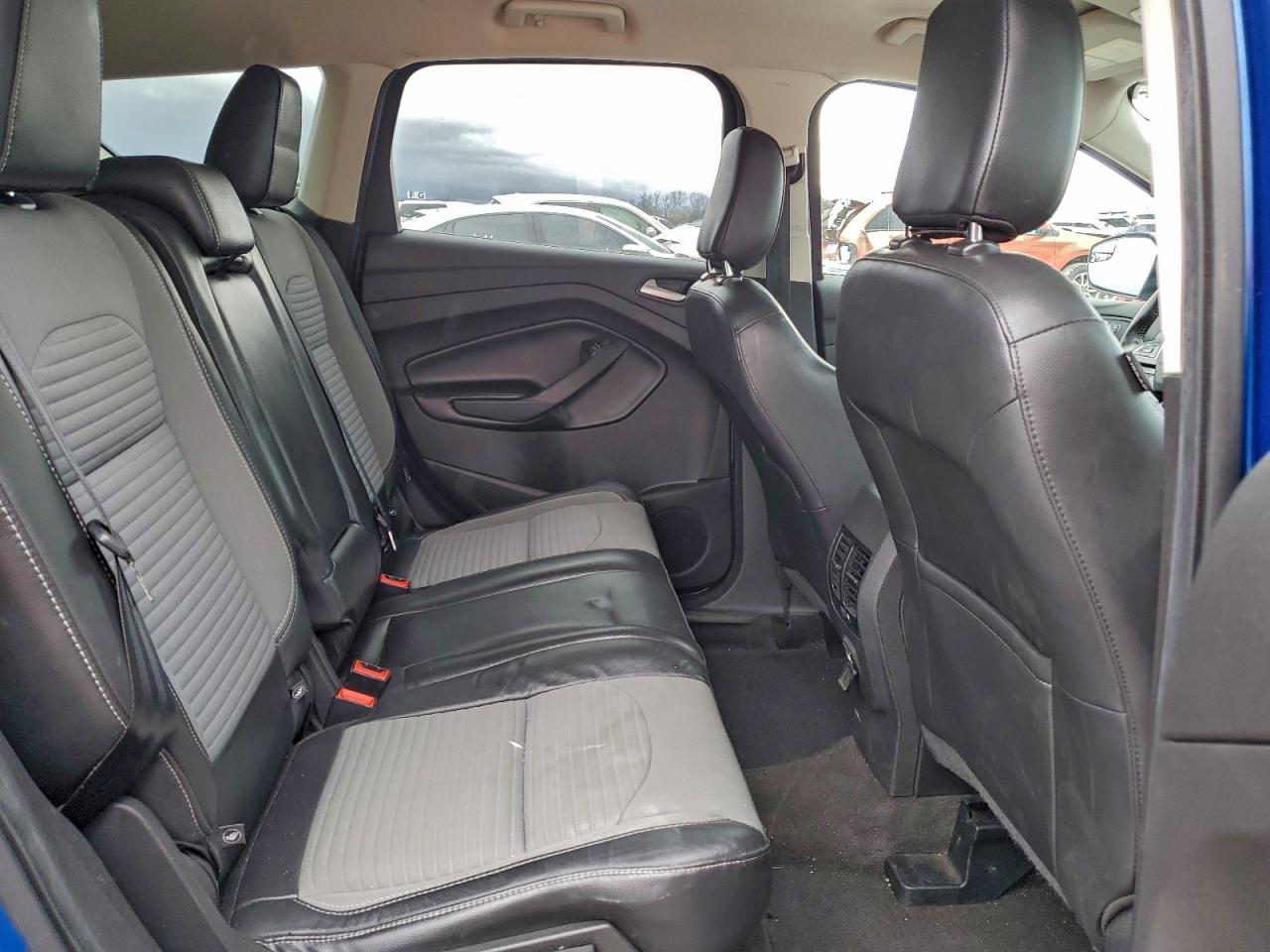 Ford Escape Se Image 9