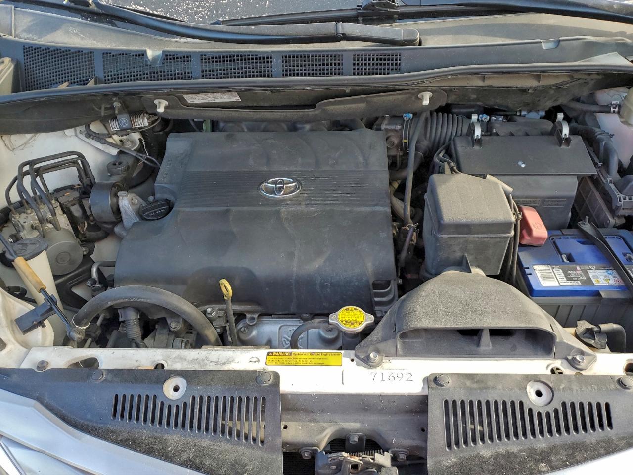 Toyota Sienna Xle Image 9