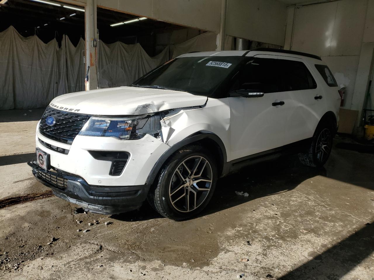 Ford Explorer Sport Image 1