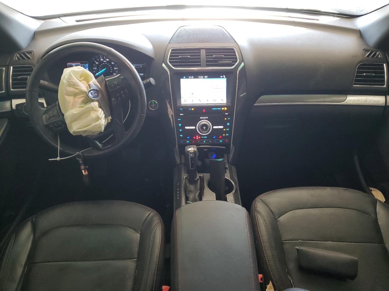 Ford Explorer Sport Image 6