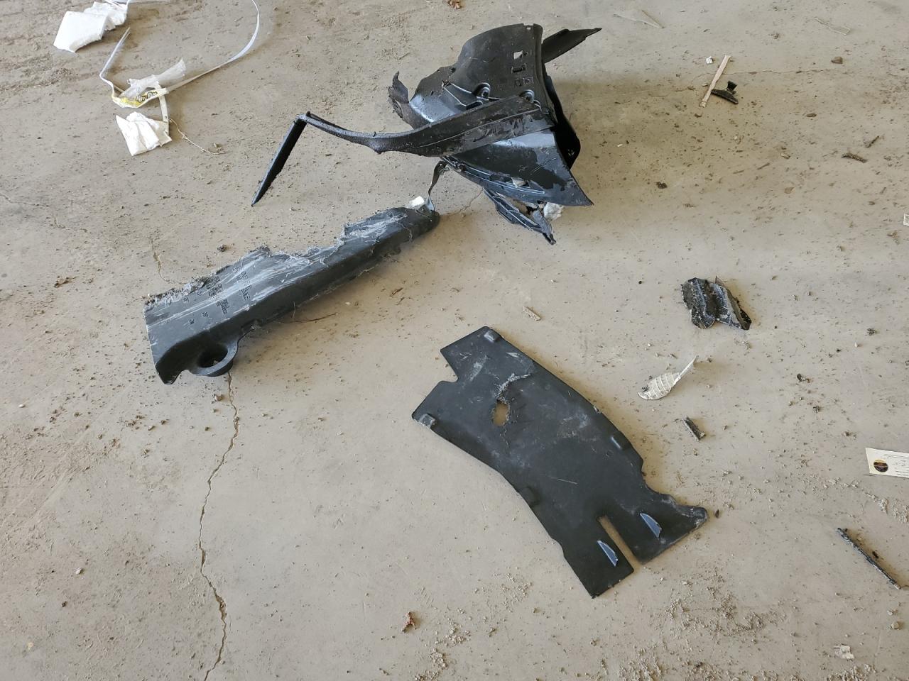 Ford Explorer Sport Image 9