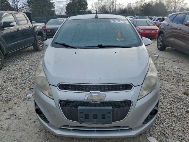 Chevrolet Spark 1lt Image 8