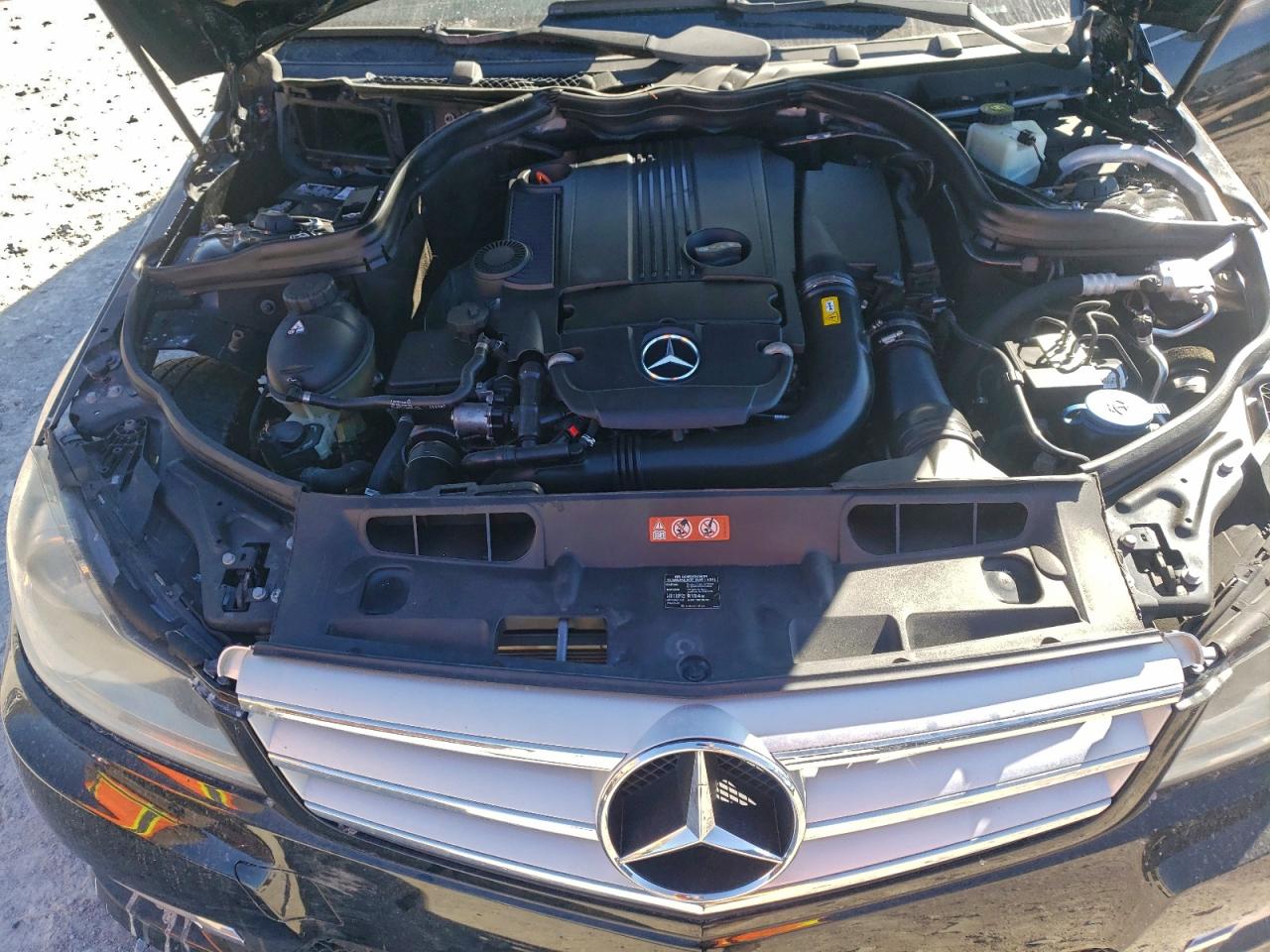 Mercedes-Benz C-Class 250 Image 10