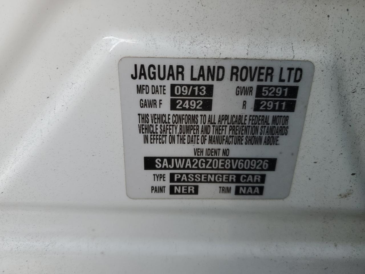 Jaguar XJ Portfolio Image 8