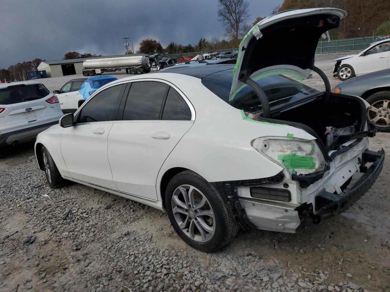 Mercedes-Benz C-Class 300 4matic Image 3