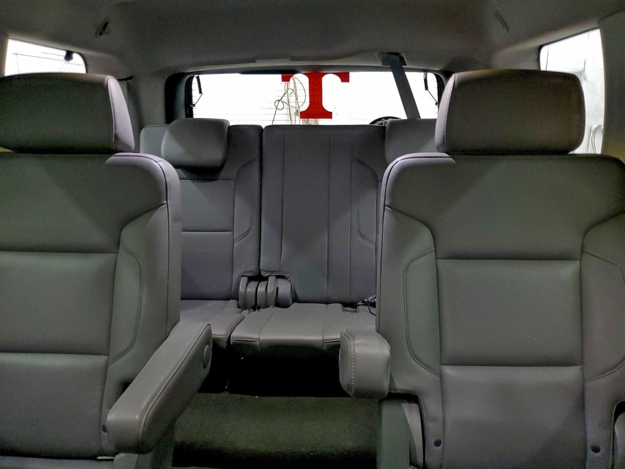 Chevrolet Tahoe K1500 Lt Image 11