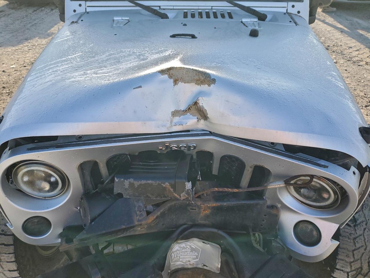 Jeep Wrangler Sport Image 11