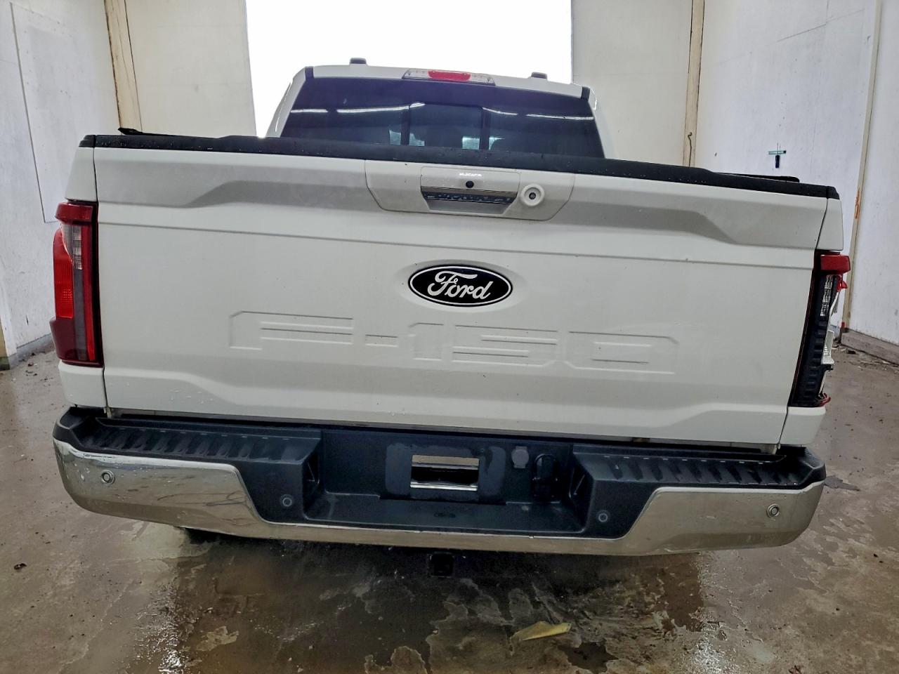 Ford F-150 Xlt Image 12