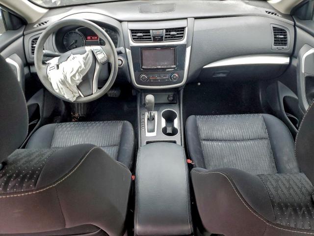 Nissan Altima 2.5 Image 9