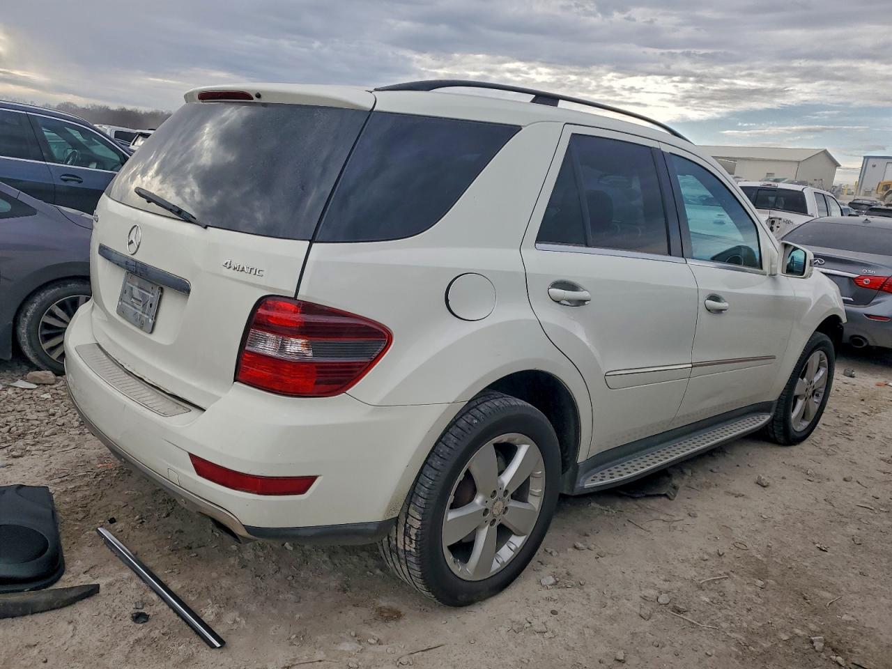 Mercedes-Benz M-Class 350 4matic Image 6