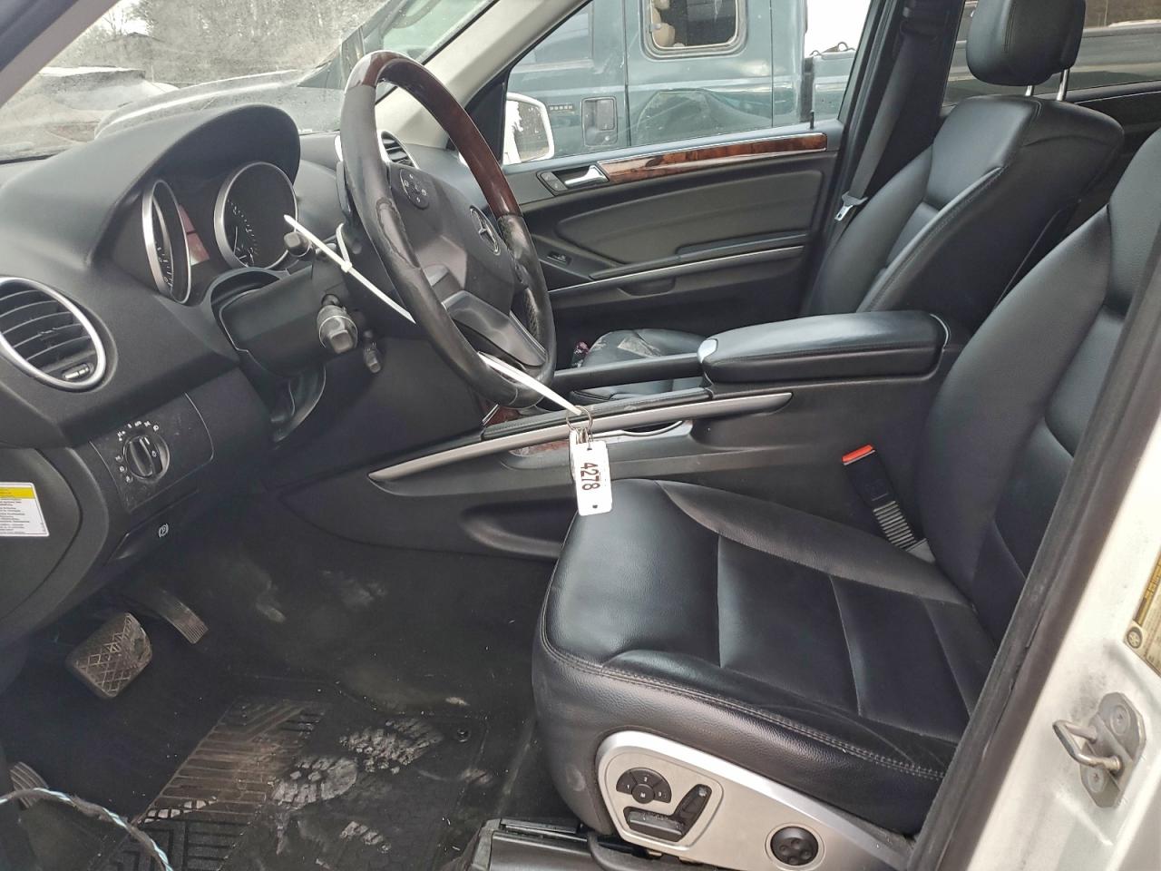 Mercedes-Benz M-Class 350 4matic Image 7