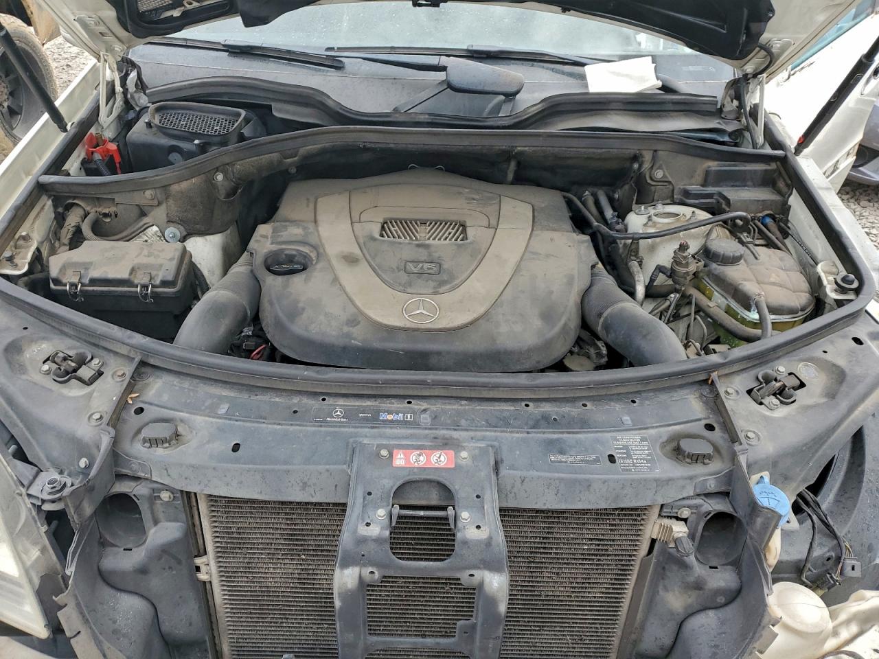 Mercedes-Benz M-Class 350 4matic Image 13