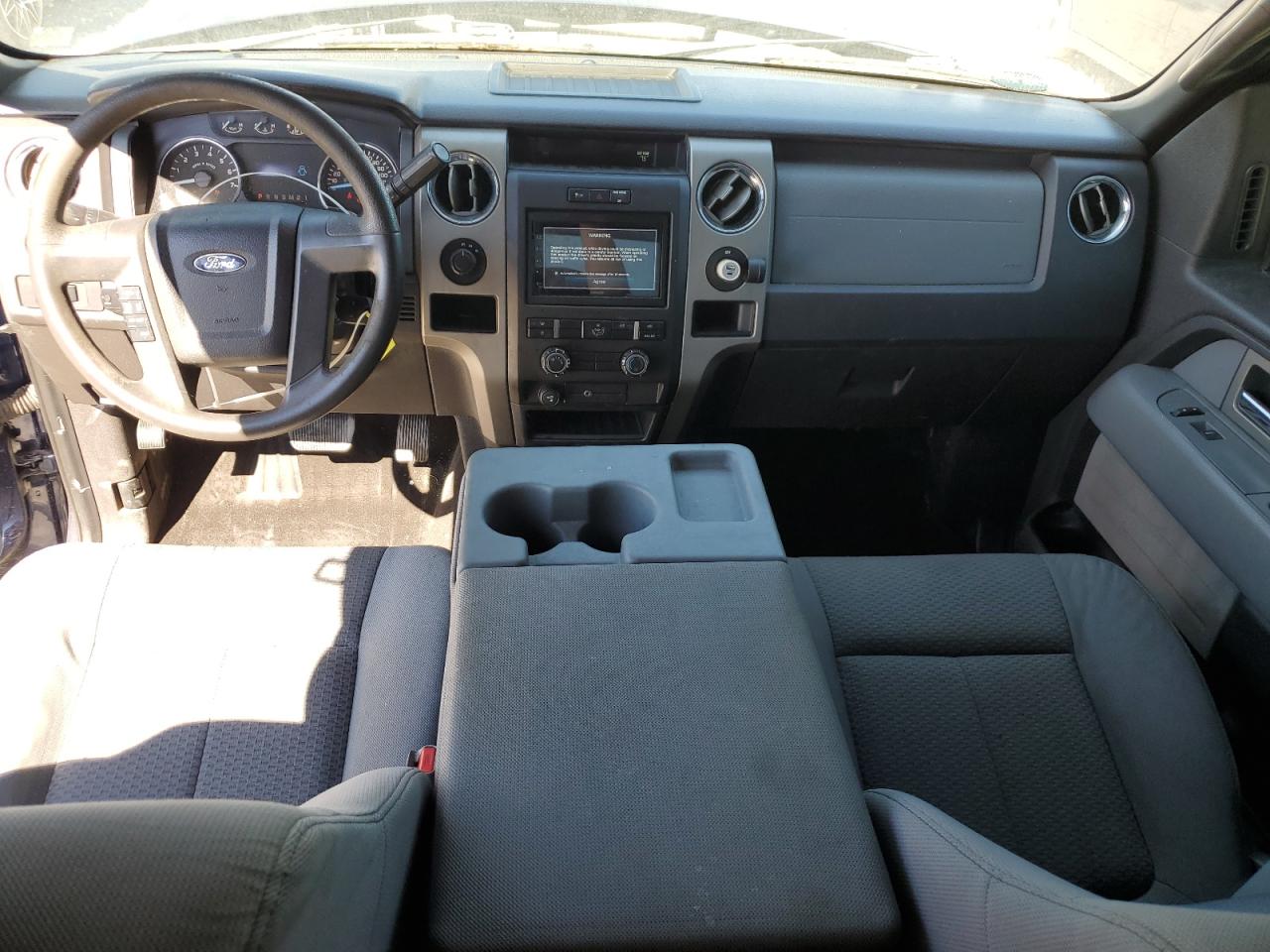 Ford F-150 Super Cab Image 11