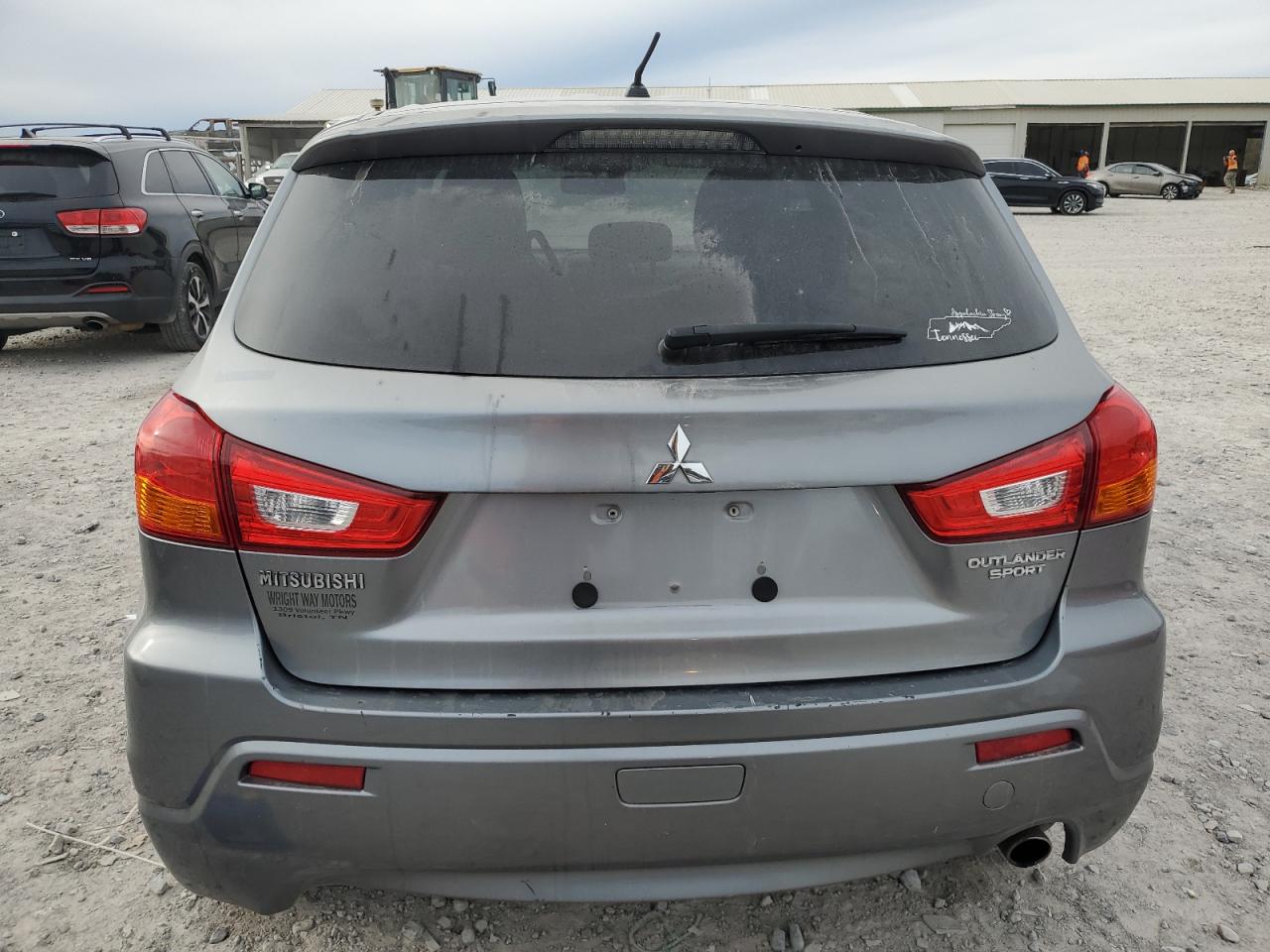Mitsubishi Outlander Se Image 6