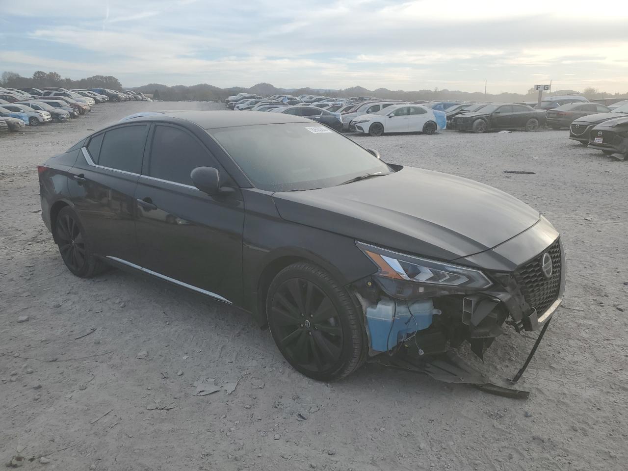 Nissan Altima Sr Image 3