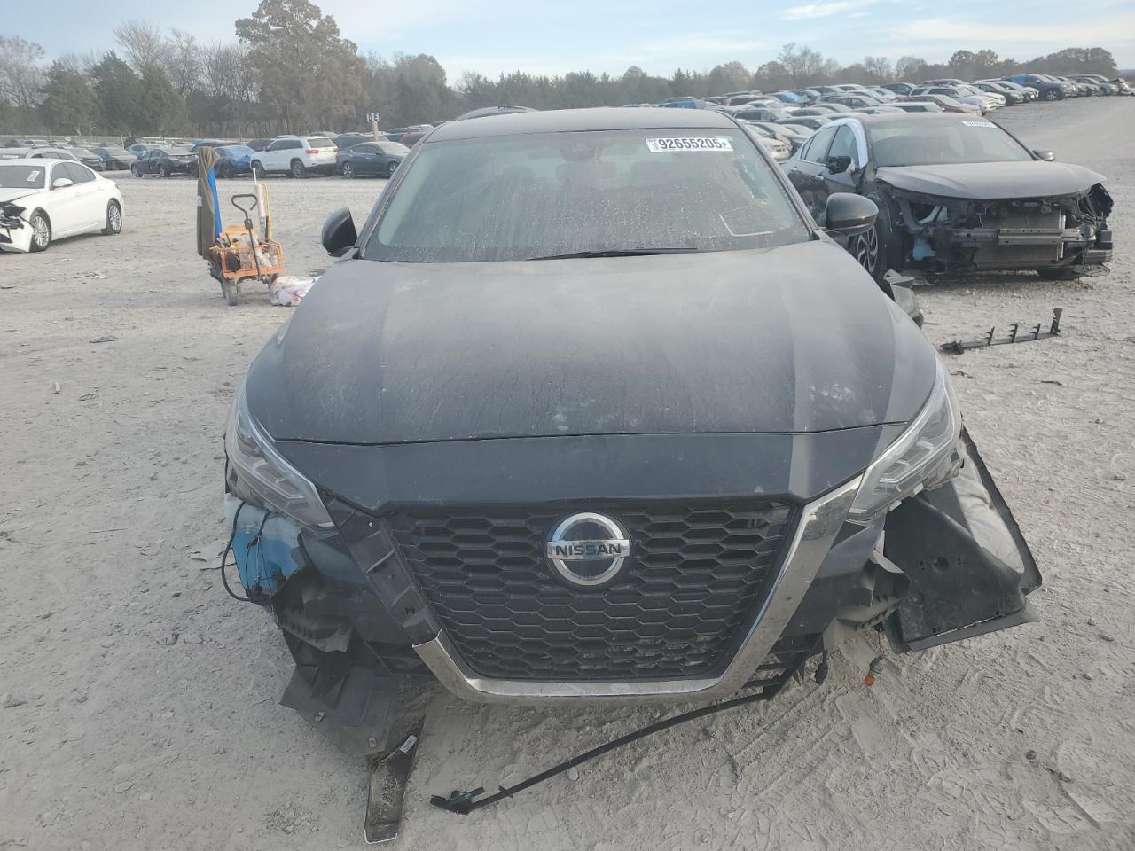 Nissan Altima Sr Image 11