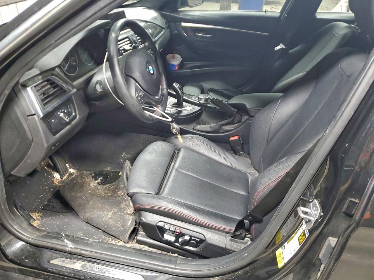 BMW 3 Series I Image 12