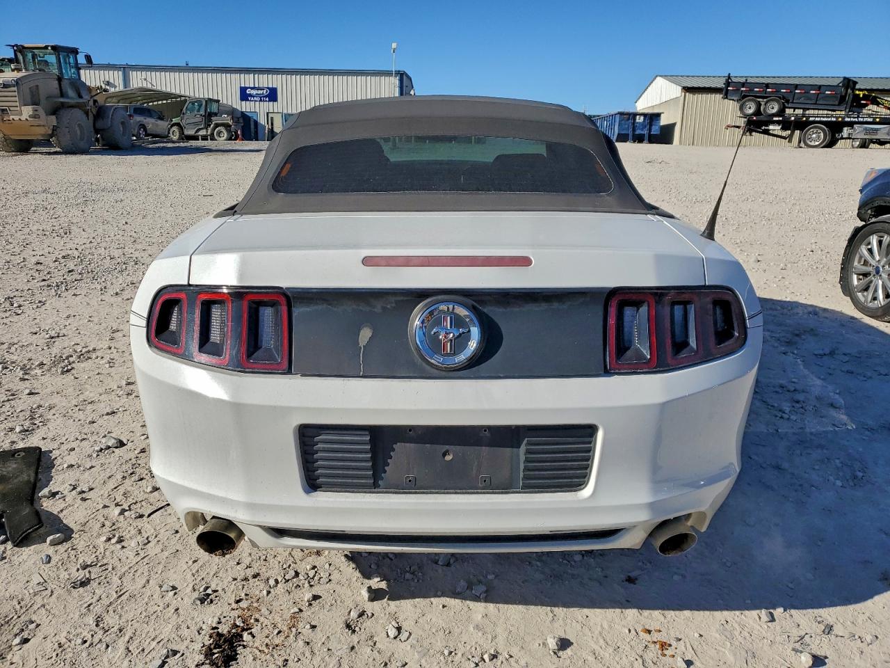 Ford Mustang Image 7