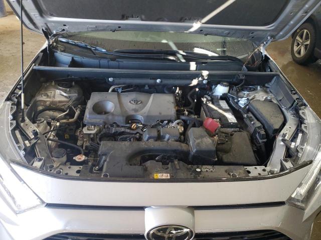 Toyota RAV4 Xle Image 12