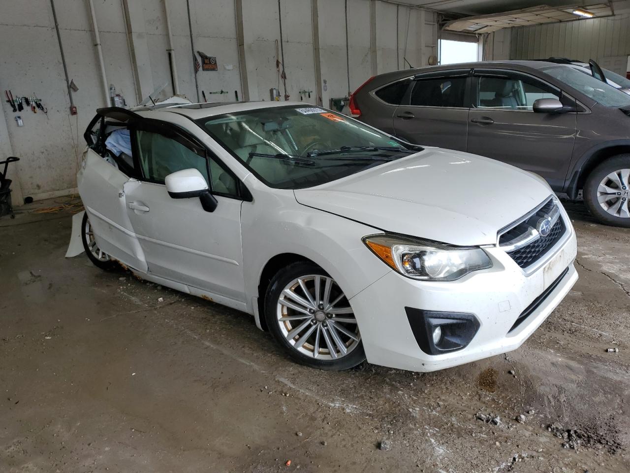 Subaru Impreza Premium Image 11