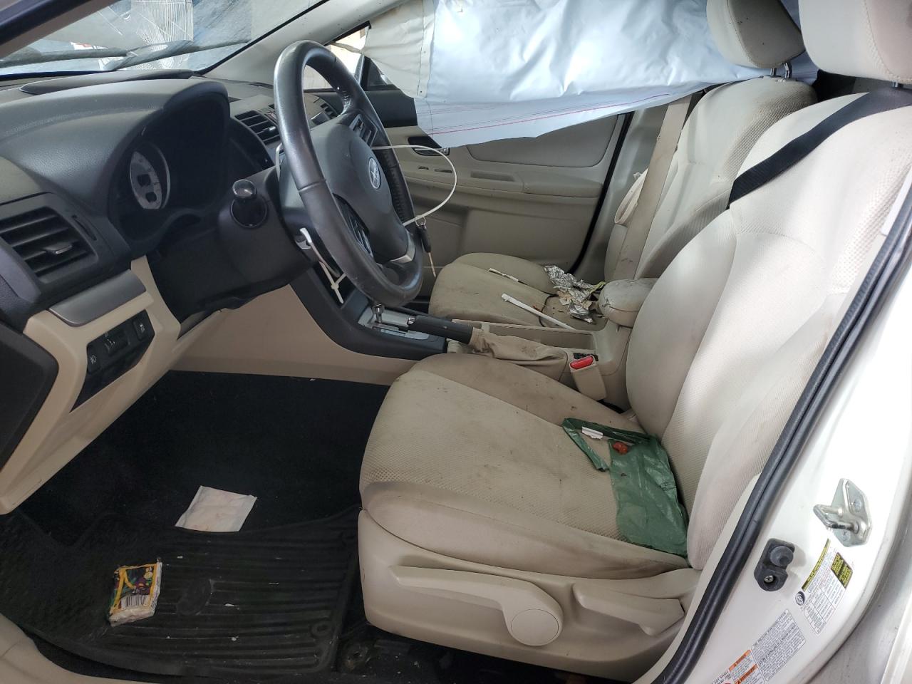 Subaru Impreza Premium Image 9