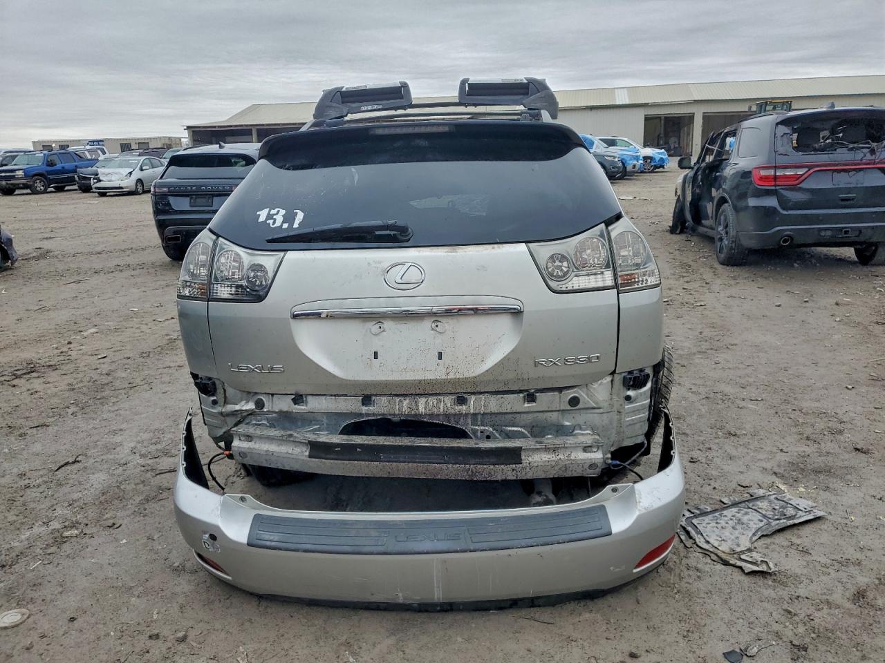 Lexus RX 330 Image 3