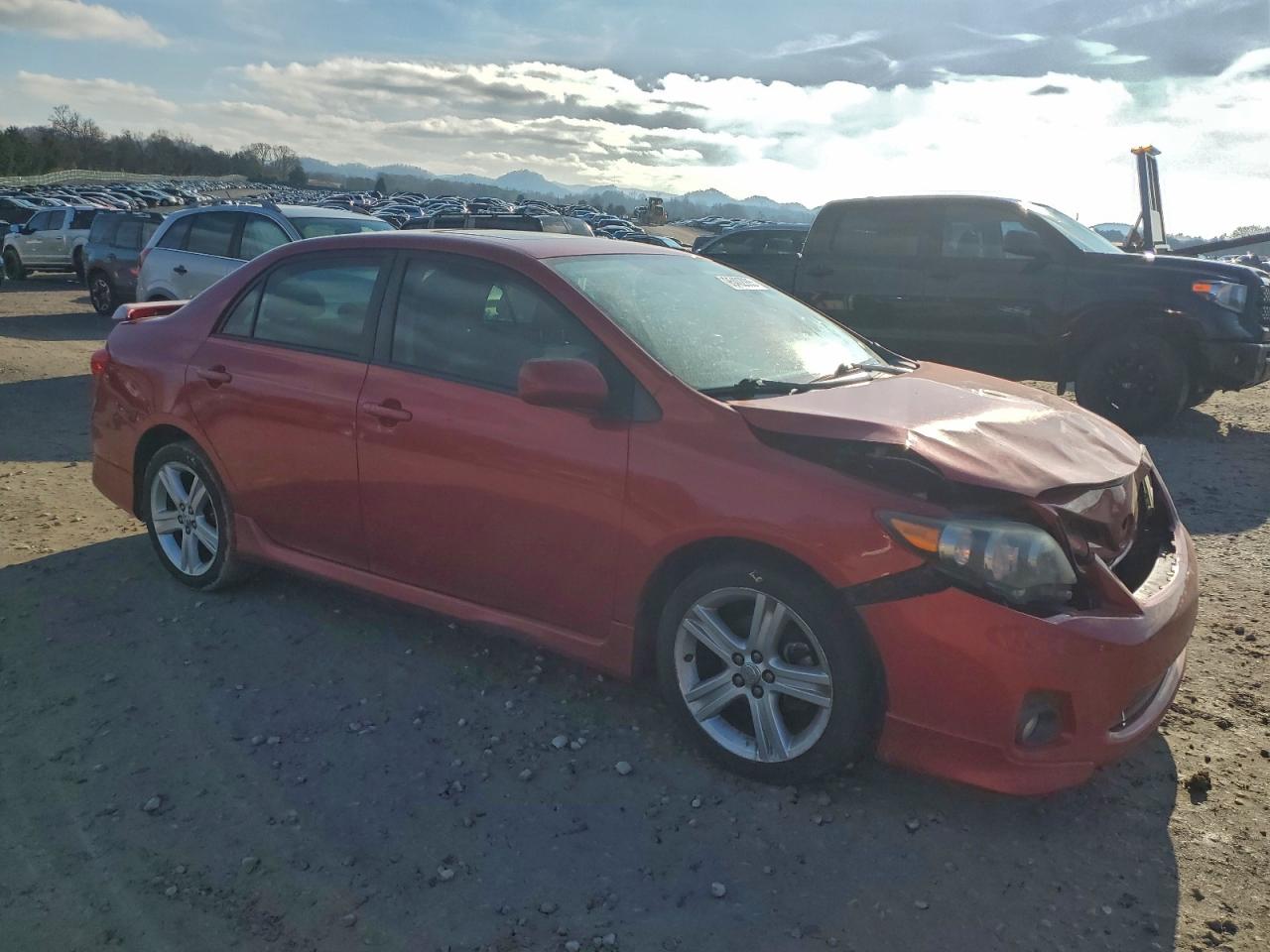 Toyota Corolla Base Image 3