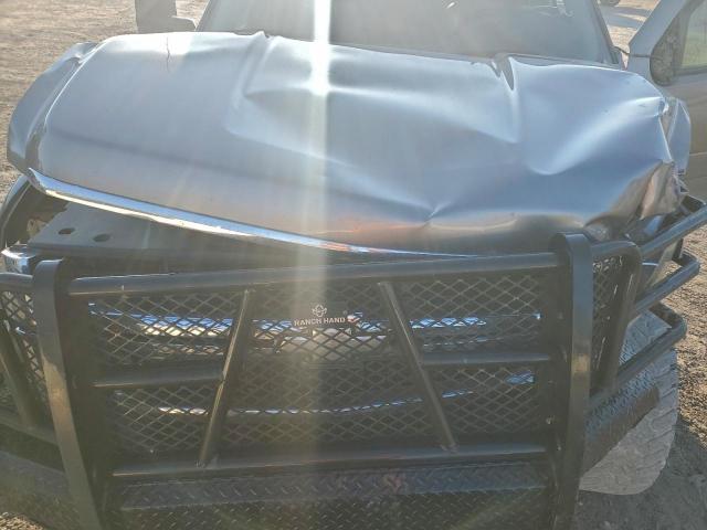 Chevrolet Silverado K2500 Heavy Duty Image 8