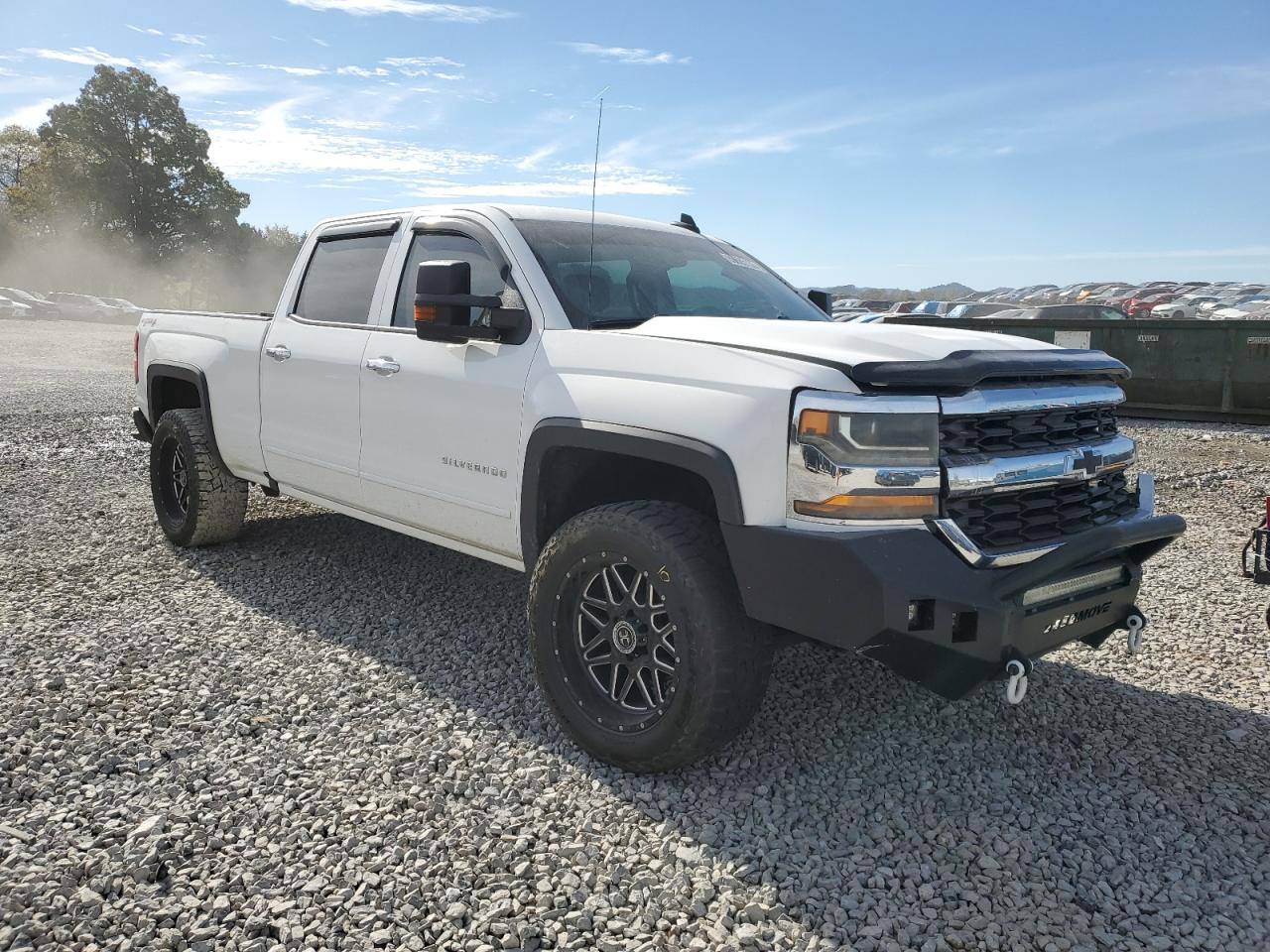 Chevrolet Silverado K1500 Lt Image 10
