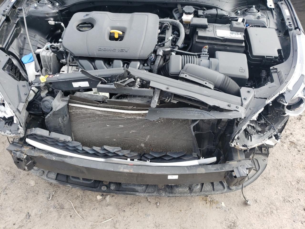 Kia Forte Fe Image 5