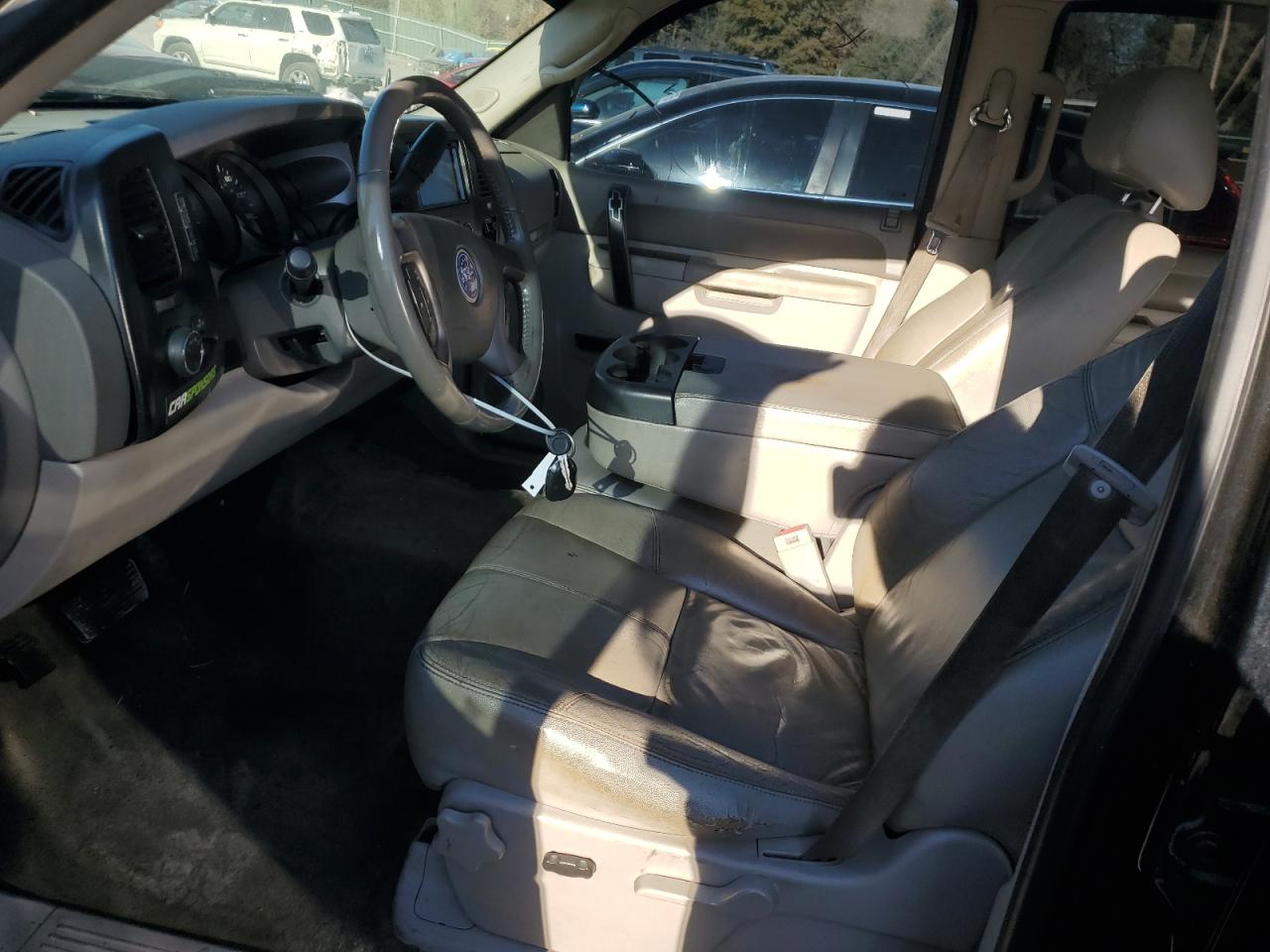 Chevrolet Silverado K1500 Lt Image 8