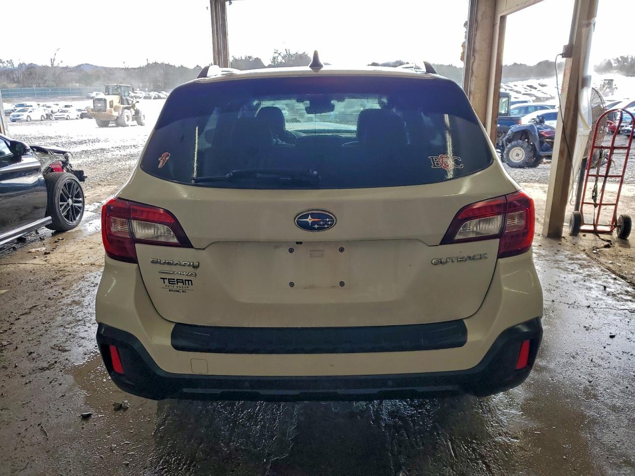 Subaru Outback Touring Image 8