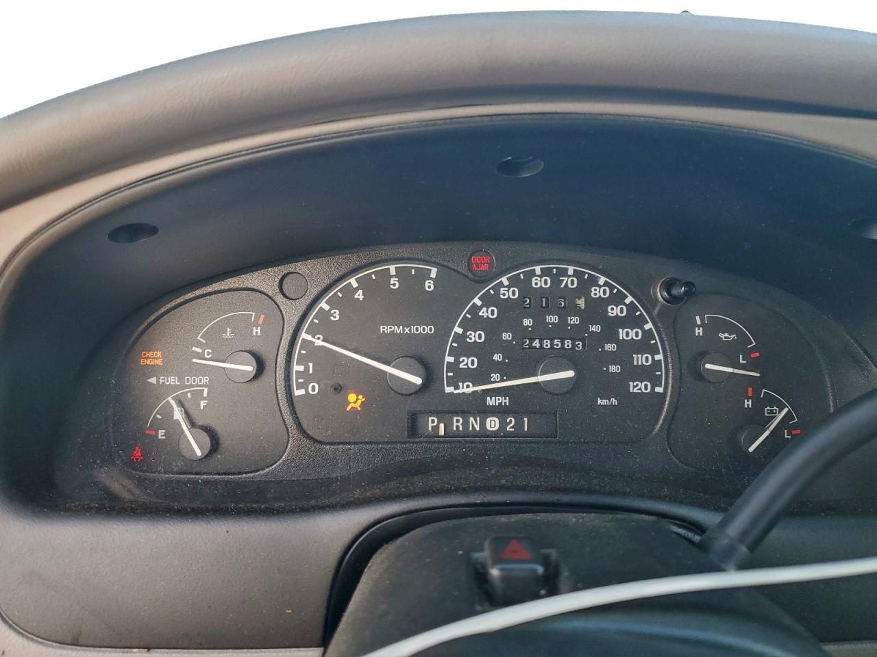 Ford Explorer Xls Image 5