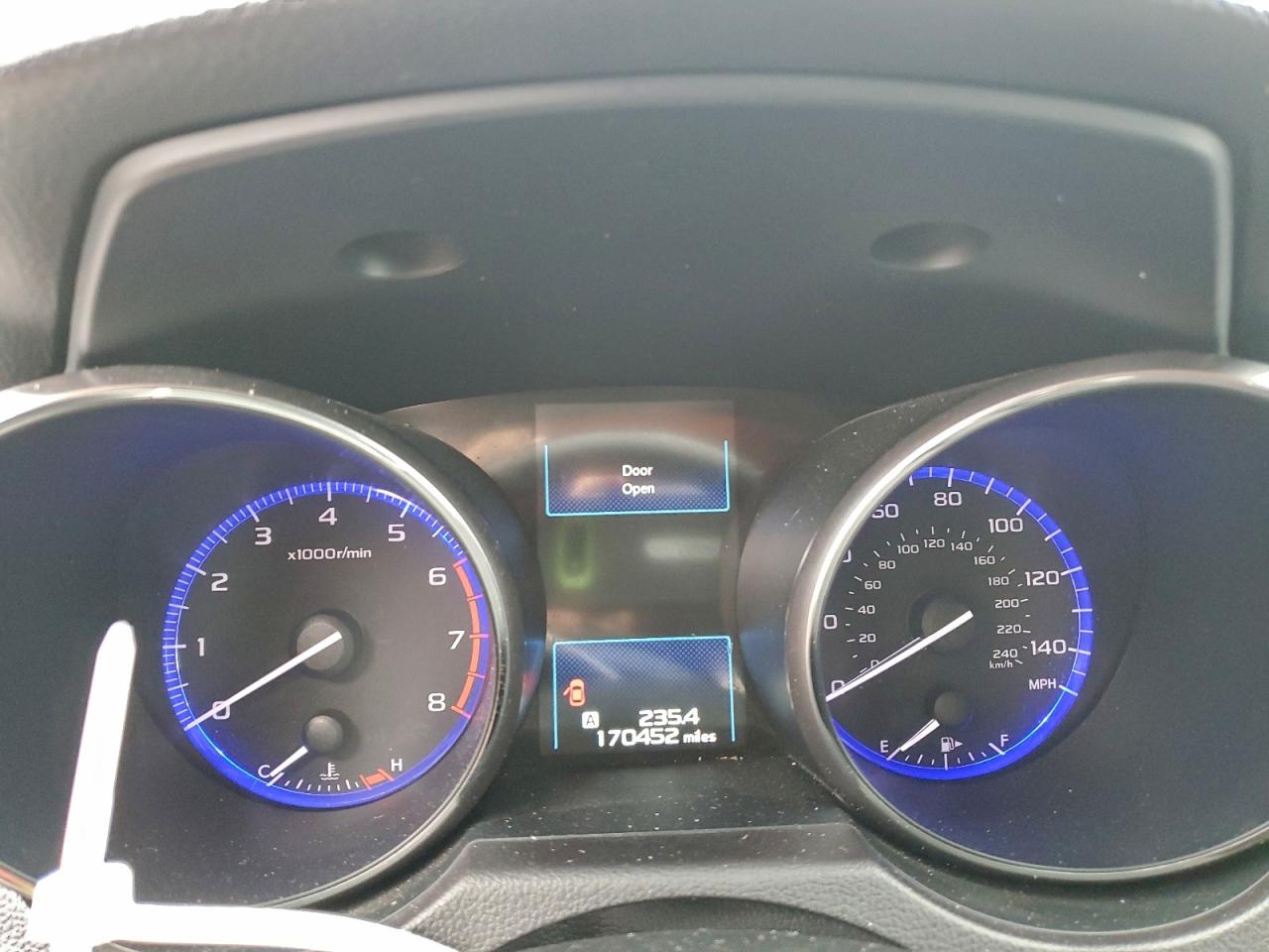 Subaru Outback 2.5i Premium Image 8