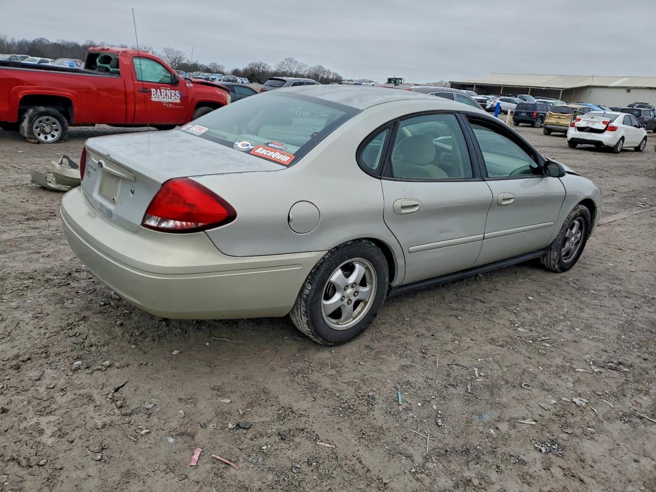 Ford Taurus Se Image 3