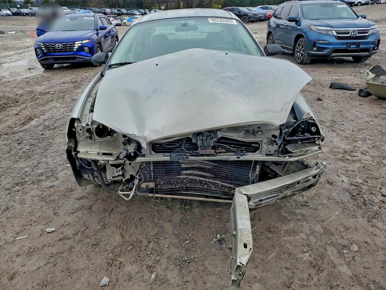 Ford Taurus Se Image 4