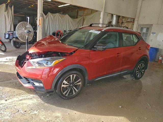  Salvage Nissan Kicks