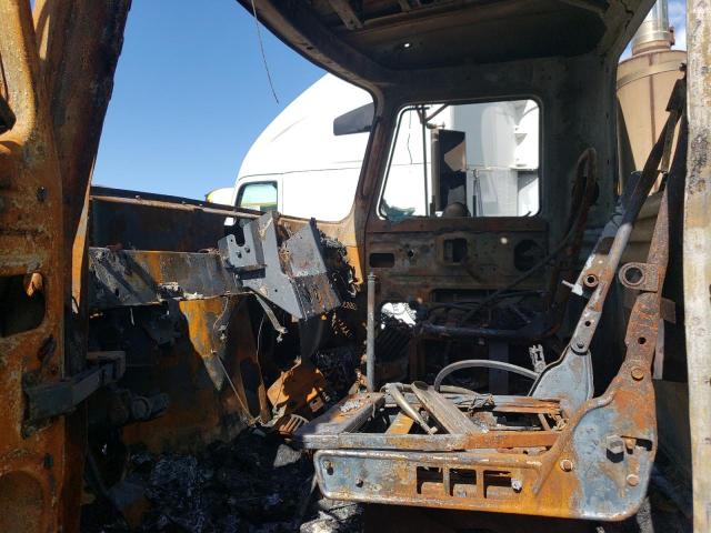 Mack Ch613 Maxi Ch600 Image 10