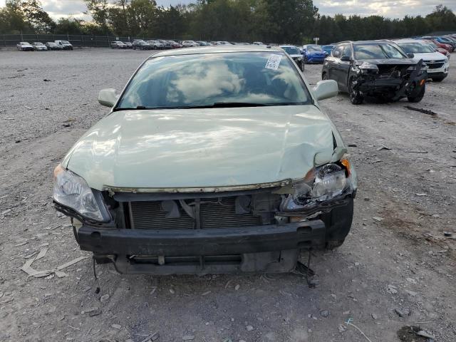 Toyota Avalon Xl Image 5